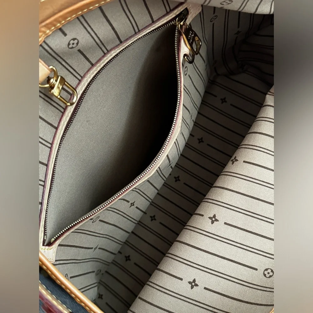 LOUIS VUITTON Monogram Delightful PM- used like new - Picture 2 of 16